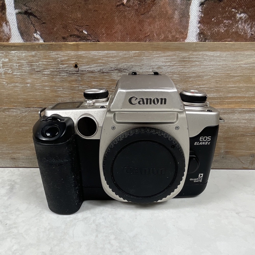 Canon EOS Elan II – 35mm Film SLR Camera Body Untested
